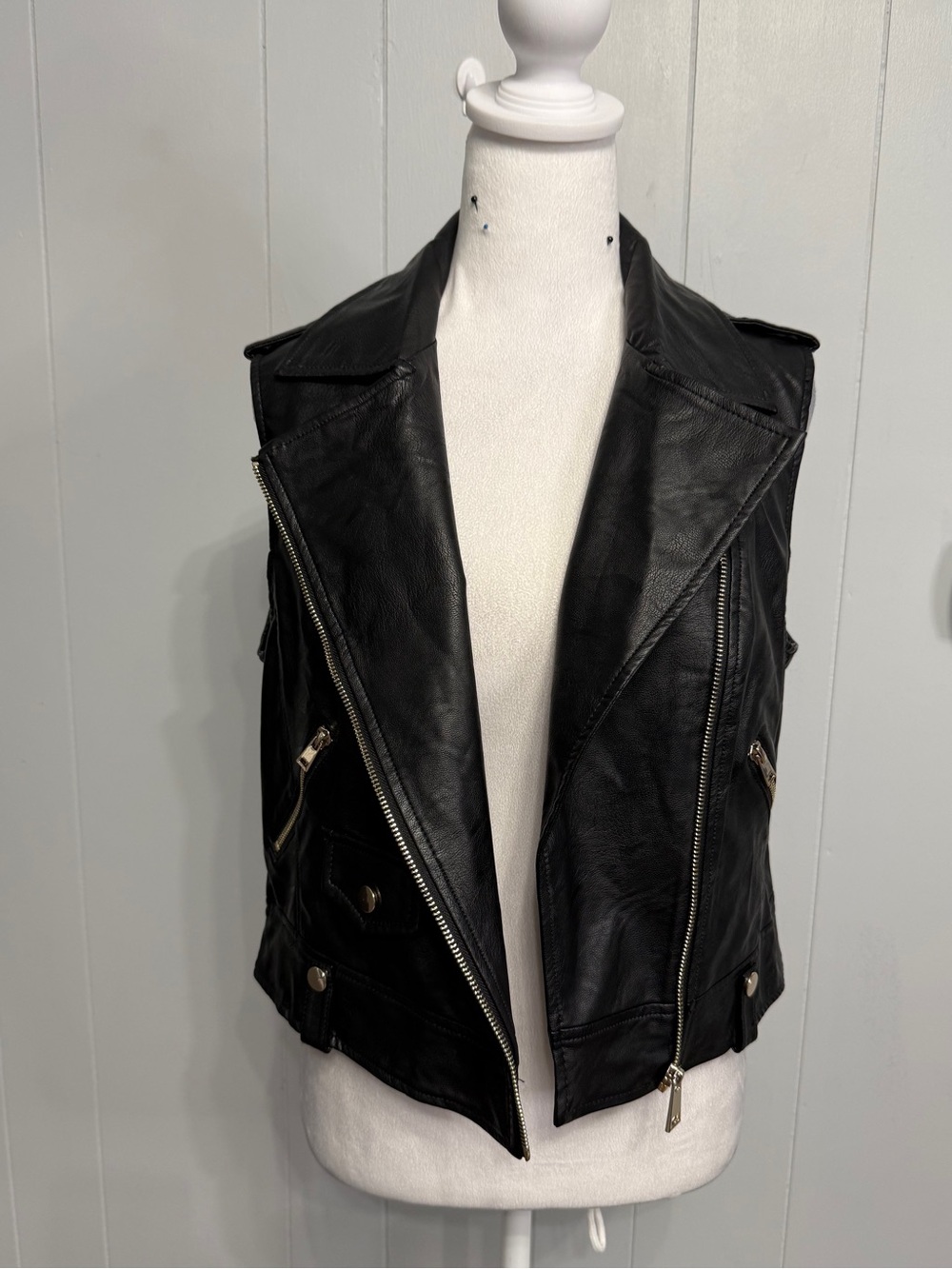 Black Faux-Leather Moto Vest with Asymmetric Zip - Picture 5 of 8